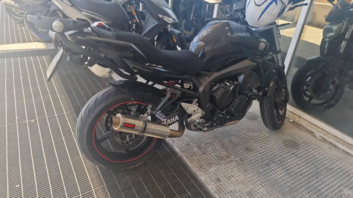 Yamaha FZ6 S2 (2007 - 11)  (5)
