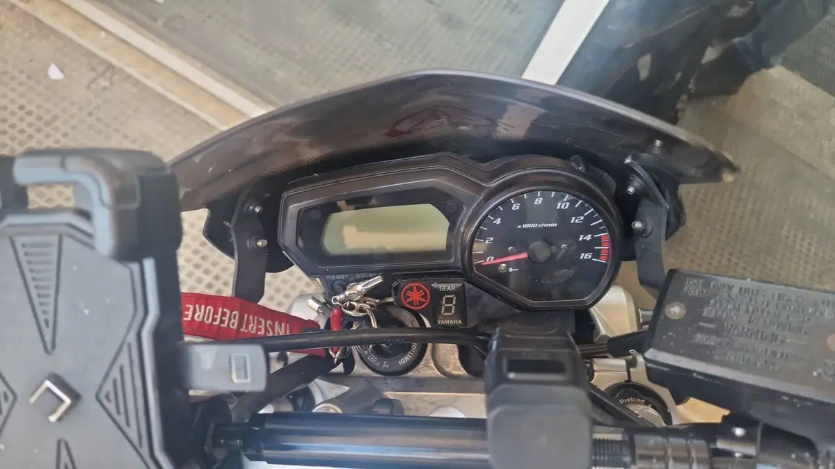 Yamaha FZ6 S2 (2007 - 11)  (7)