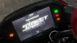 Triumph Street Triple 765 RS (2023 - 26)  (6)