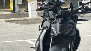 Ducati Streetfighter V2 (2022 - 24)  (8)
