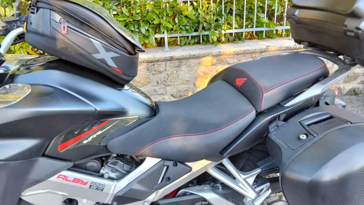 Honda Crossrunner Travel Edition ABS (2015 - 18)  (2)