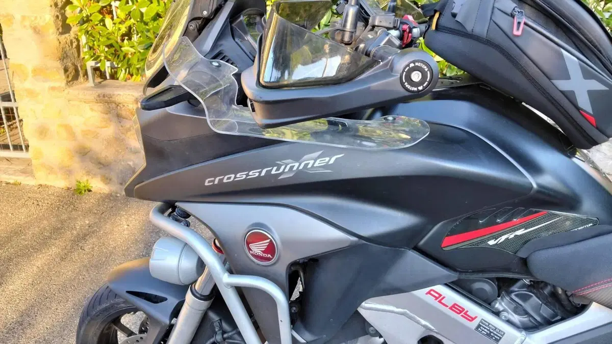 Honda Crossrunner Travel Edition ABS (2015 - 18)  (8)