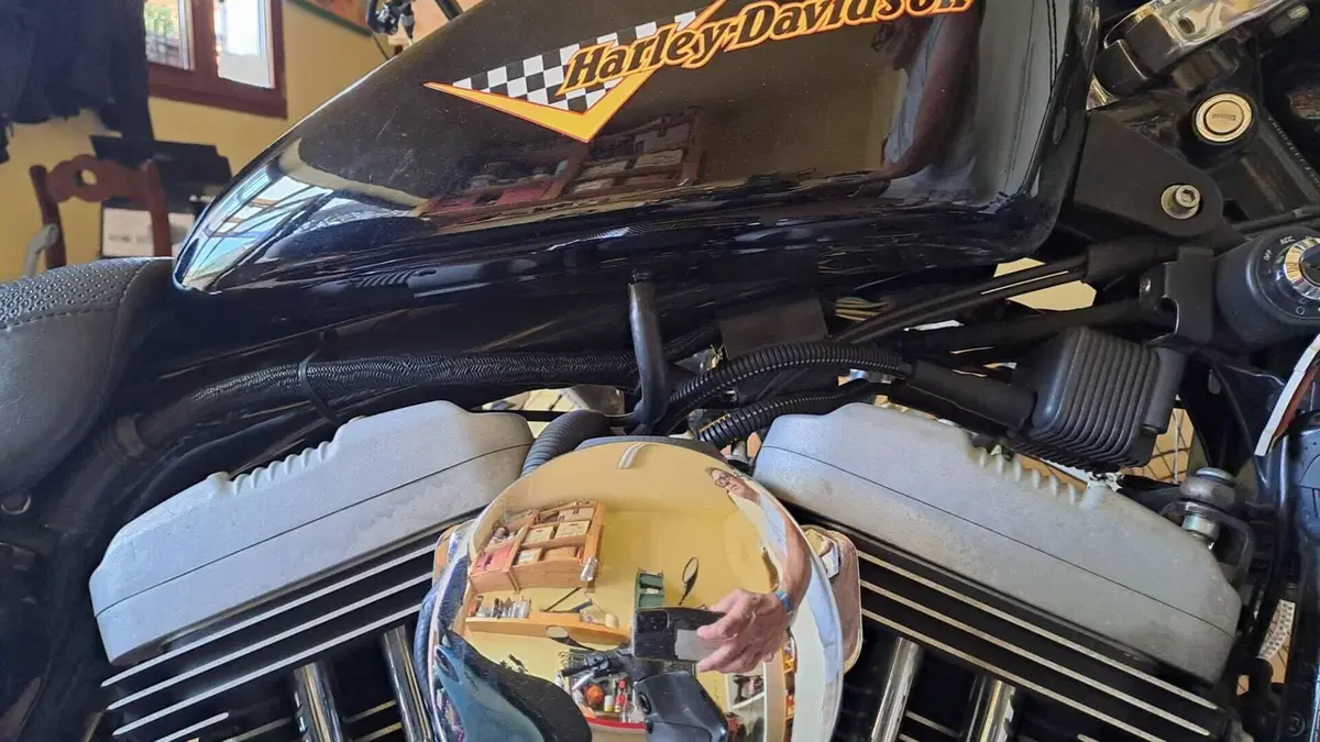 Harley-Davidson 1200 Roadster (2002 - 05) - XL 1200R  (2)