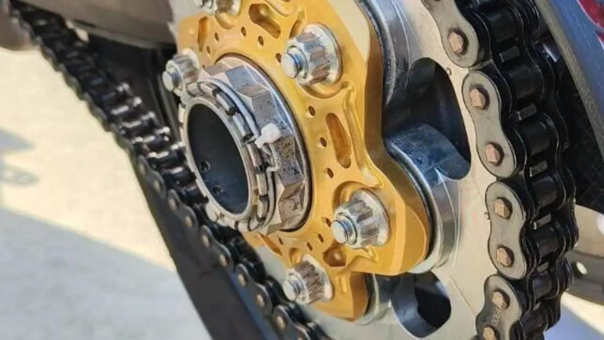Ducati Multistrada 1200 S Pikes Peak (2016 - 17)  (2)