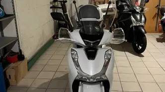 Honda SH 150i (2020 - 23) usata
