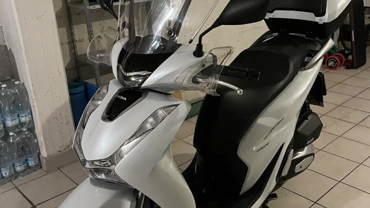 Honda SH 150i (2020 - 23)  (3)