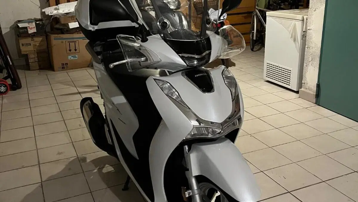 Honda SH 150i (2020 - 23)  (4)
