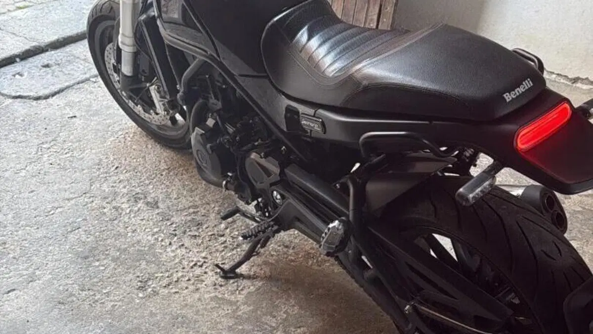 Benelli Leoncino 500 (2021 - 25)  (7)