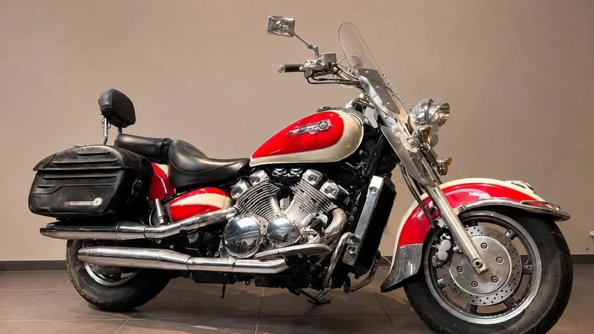 Yamaha XVZ 1300 Royal Star (1996 - 02)  (2)