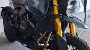 Moto Morini SEIEMMEZZO SCR (2022 - 26) 