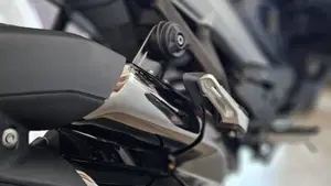 Bmw R 1300 R (2026 - 27)  (10)