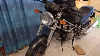 Ducati Monster 600 City Dark (1998 - 02) usata
