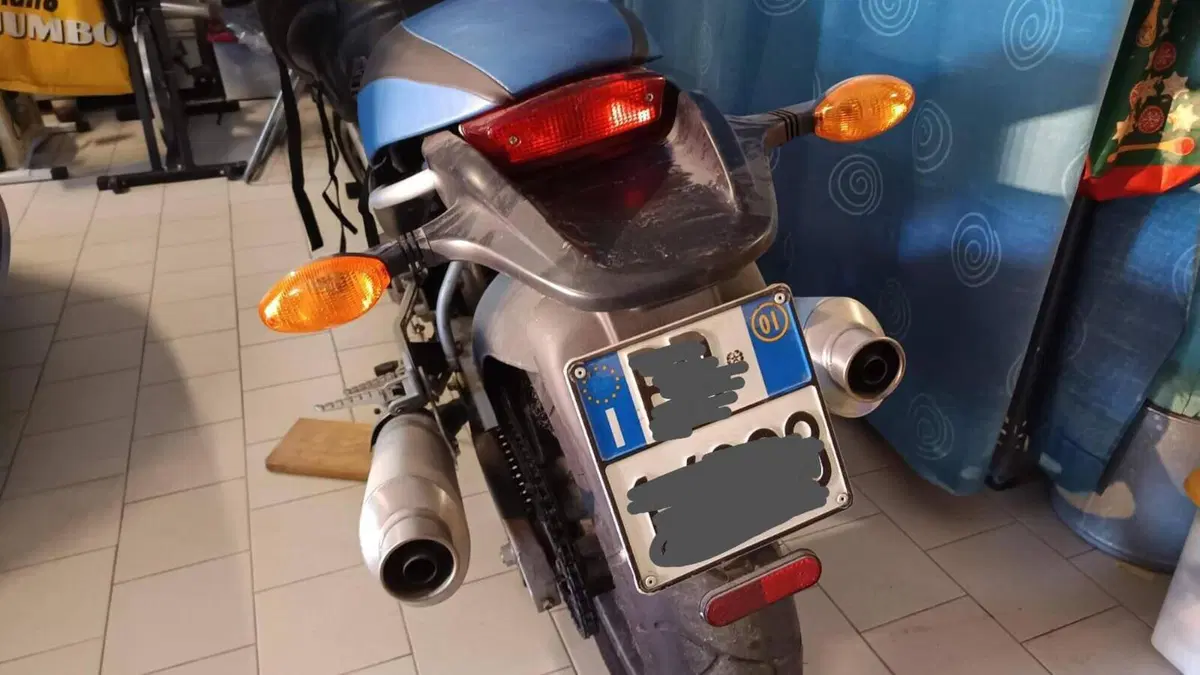 Ducati Monster 600 City Dark (1998 - 02)  (2)