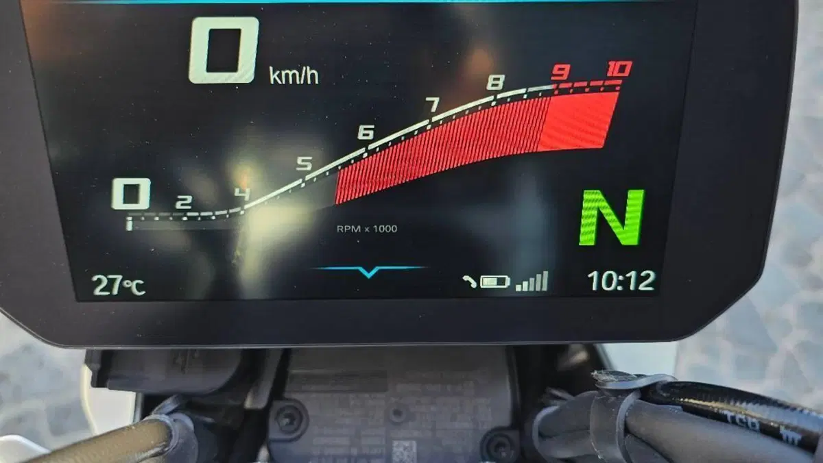 Bmw R 1300 R (2026 - 27)  (13)