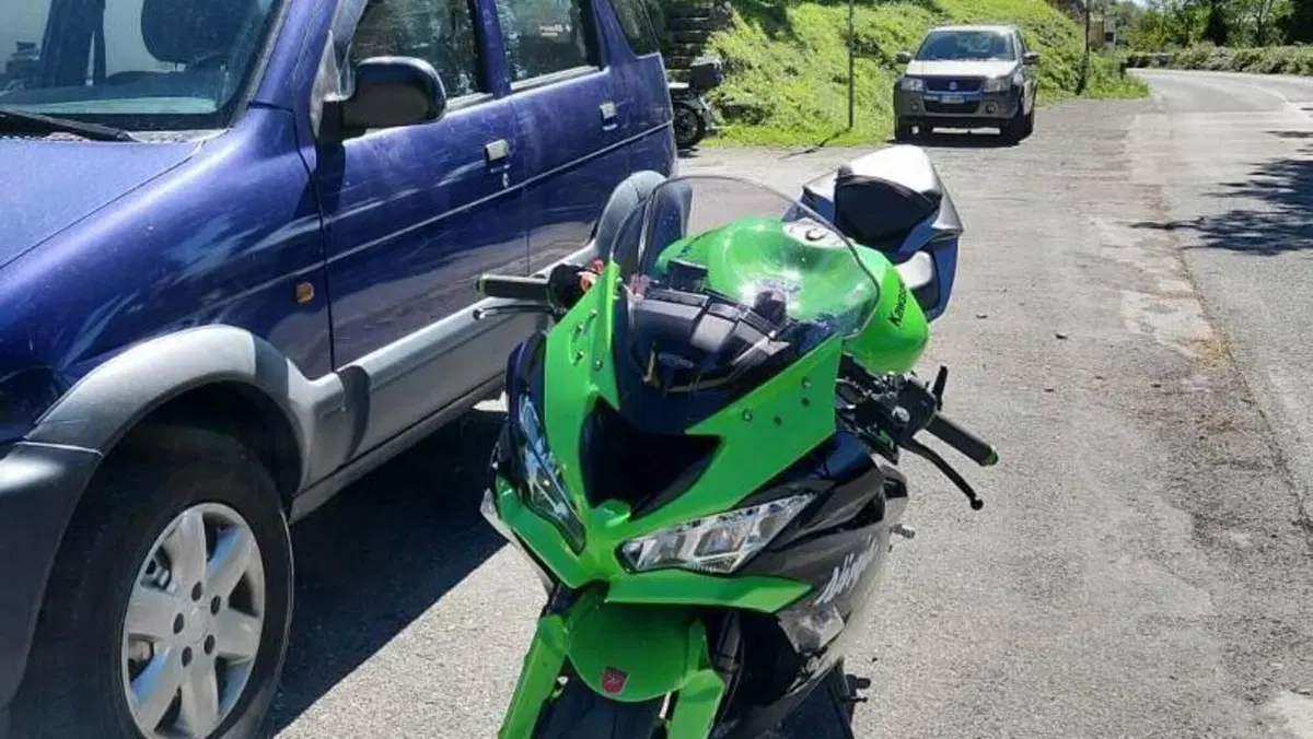 Kawasaki Ninja 636 ZX-6R (2019 - 20)  (5)