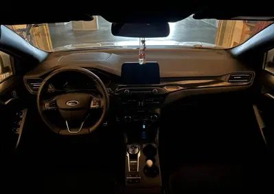 Ford Focus Station Wagon 1.0 EcoBoost 125 CV automatico SW ST-Line Co-Pilot (7)