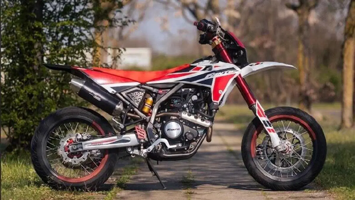 Fantic Motor XMF 125 Motard Competition 4t (2021 - 22)  (4)
