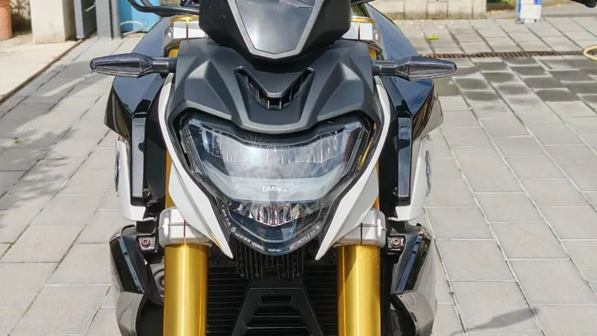 Bmw G 310 R (2021 - 25)  (3)