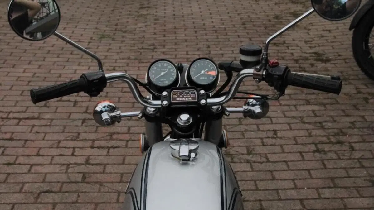 Honda   (5)