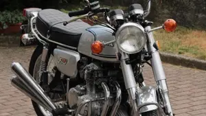 Honda   (8)