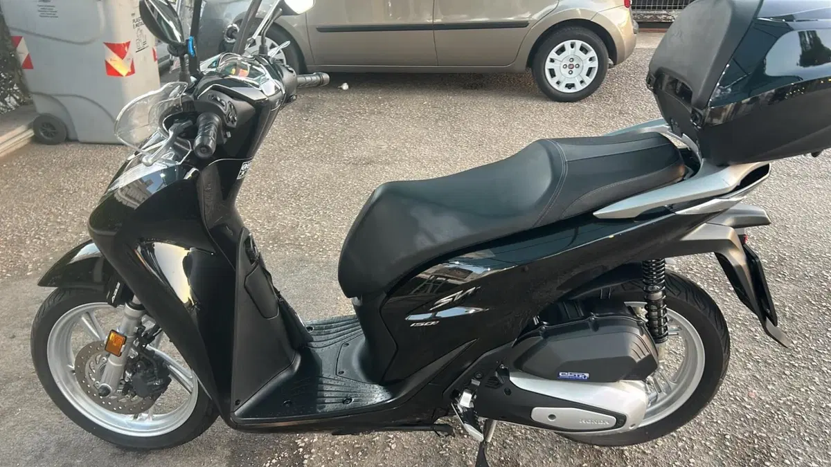 Honda SH 150i (2020 - 23)  (2)