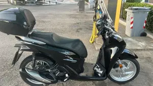 Honda SH 150i (2020 - 23)  (3)