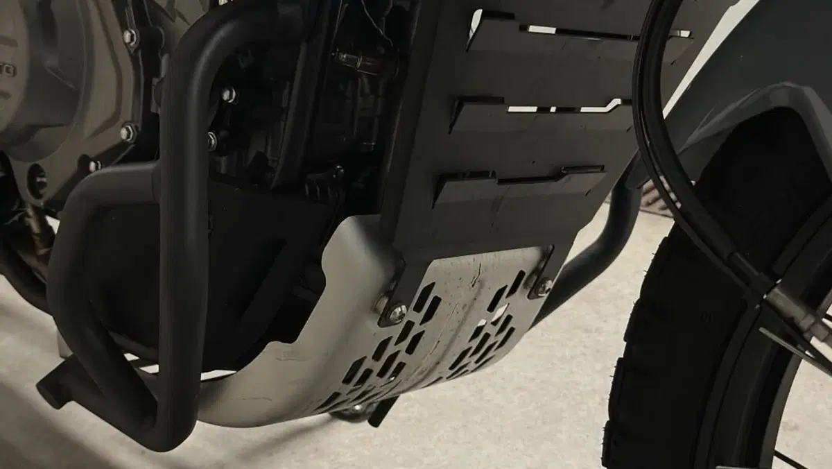 CFMOTO 450MT (2024 - 26)  (8)