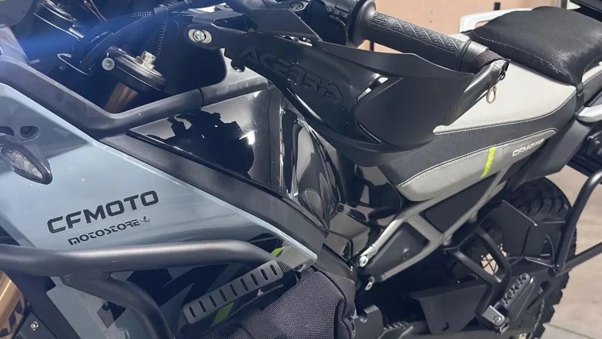 CFMOTO 450MT (2024 - 26)  (17)
