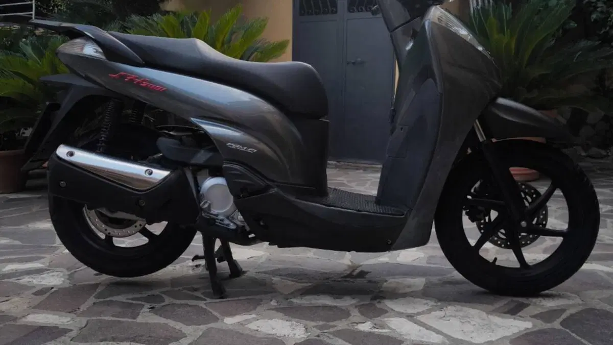 Honda SH 300 i (2006 - 10)  (6)