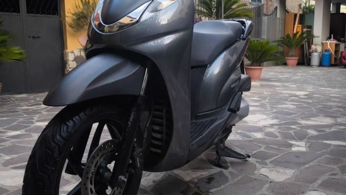 Honda SH 300 i (2006 - 10)  (8)