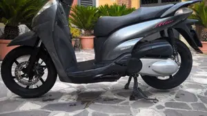 Honda SH 300 i (2006 - 10)  (9)