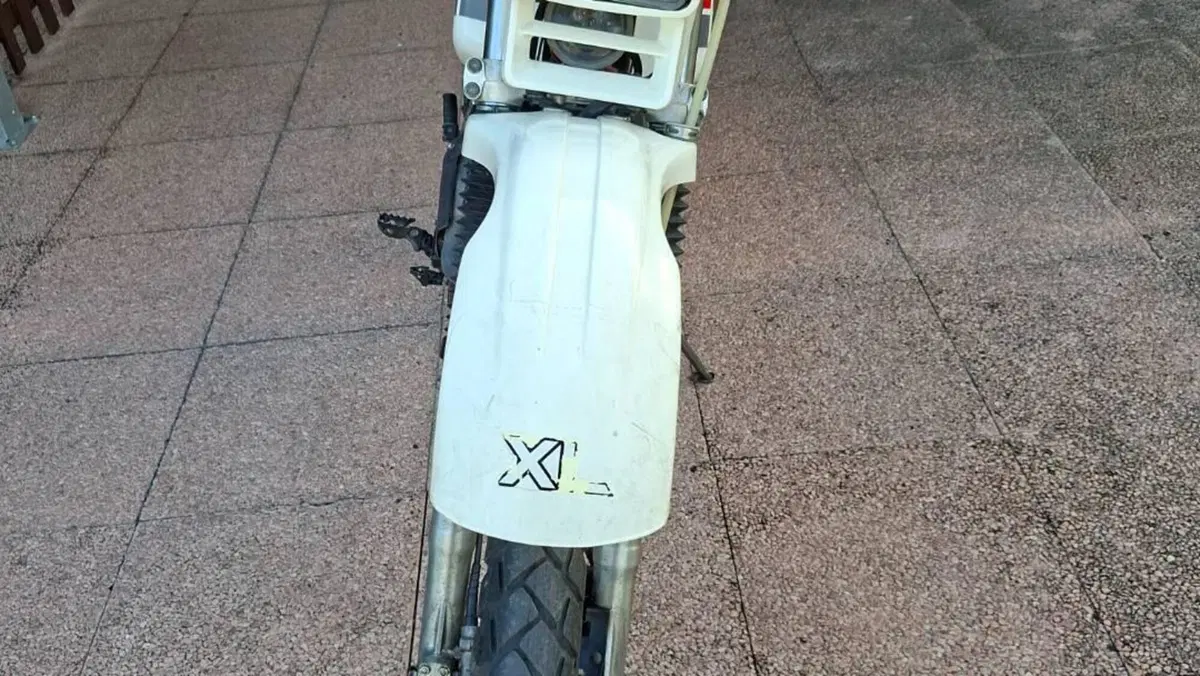 Honda   (2)