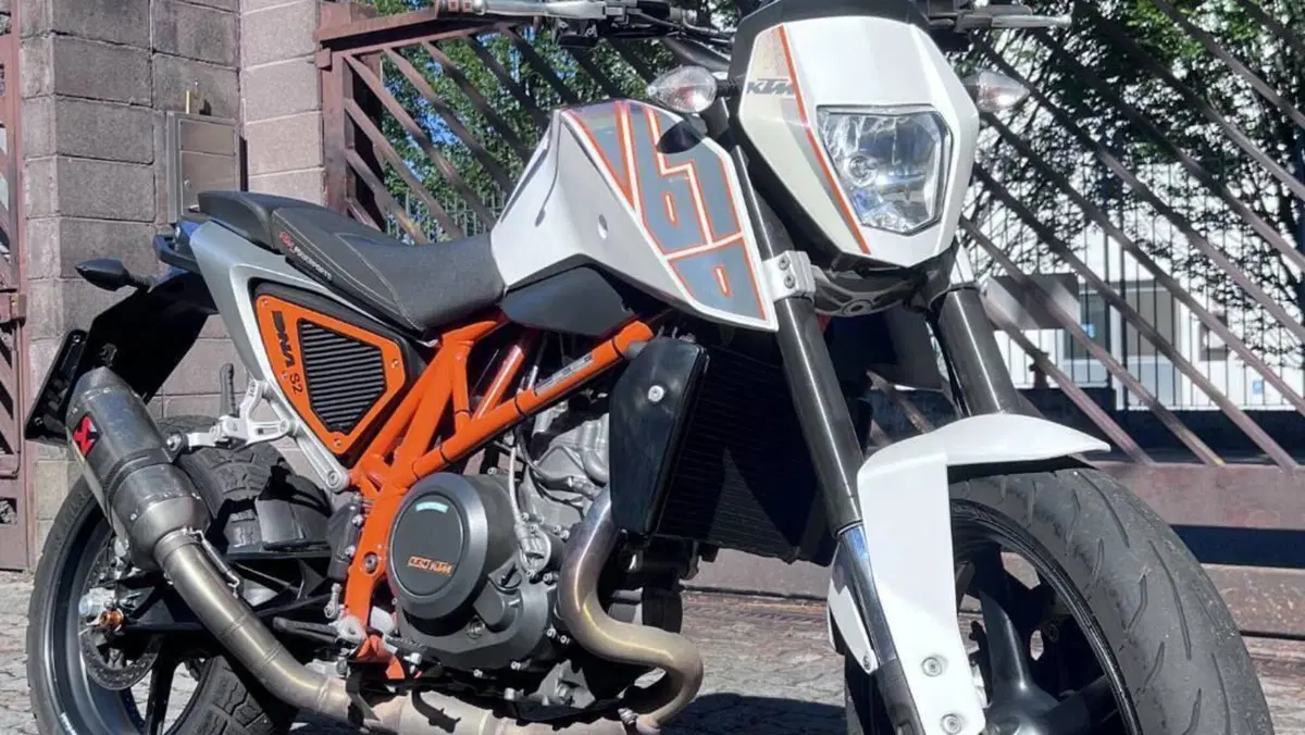 KTM 690 Duke (2012 - 16)  (2)