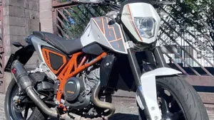 KTM 690 Duke (2012 - 16)  (2)