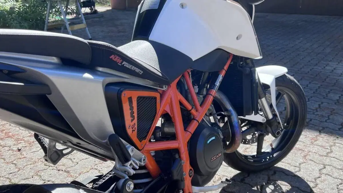 KTM 690 Duke (2012 - 16)  (6)