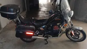 Moto Guzzi   (8)