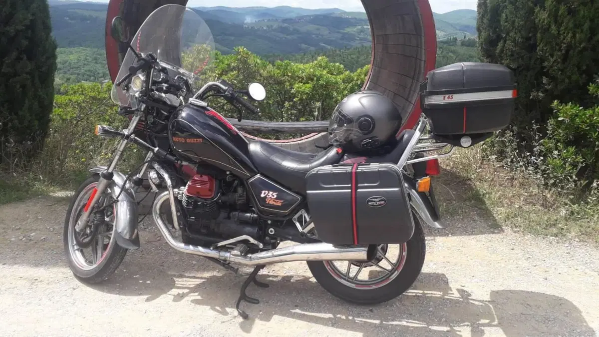 Moto Guzzi   (10)
