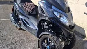 Piaggio MP3 300 ABS Hpe (2021 - 24)  (2)
