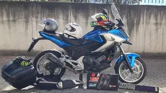 Honda NC 750 X DCT ABS Travel Edition (2016 -17) usata