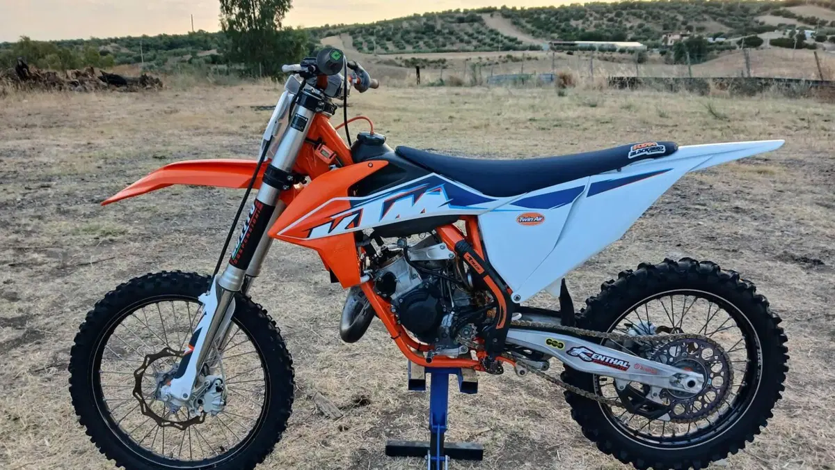 KTM 125 SX (2022) 