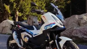 Honda X-ADV 750 Special Edition (2026)  (12)