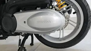Honda SH 300 i ABS (2016 - 20)  (8)