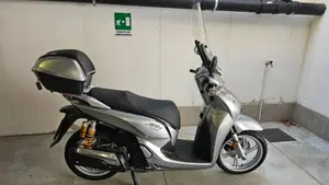 Honda SH 300 i ABS (2016 - 20)  (17)
