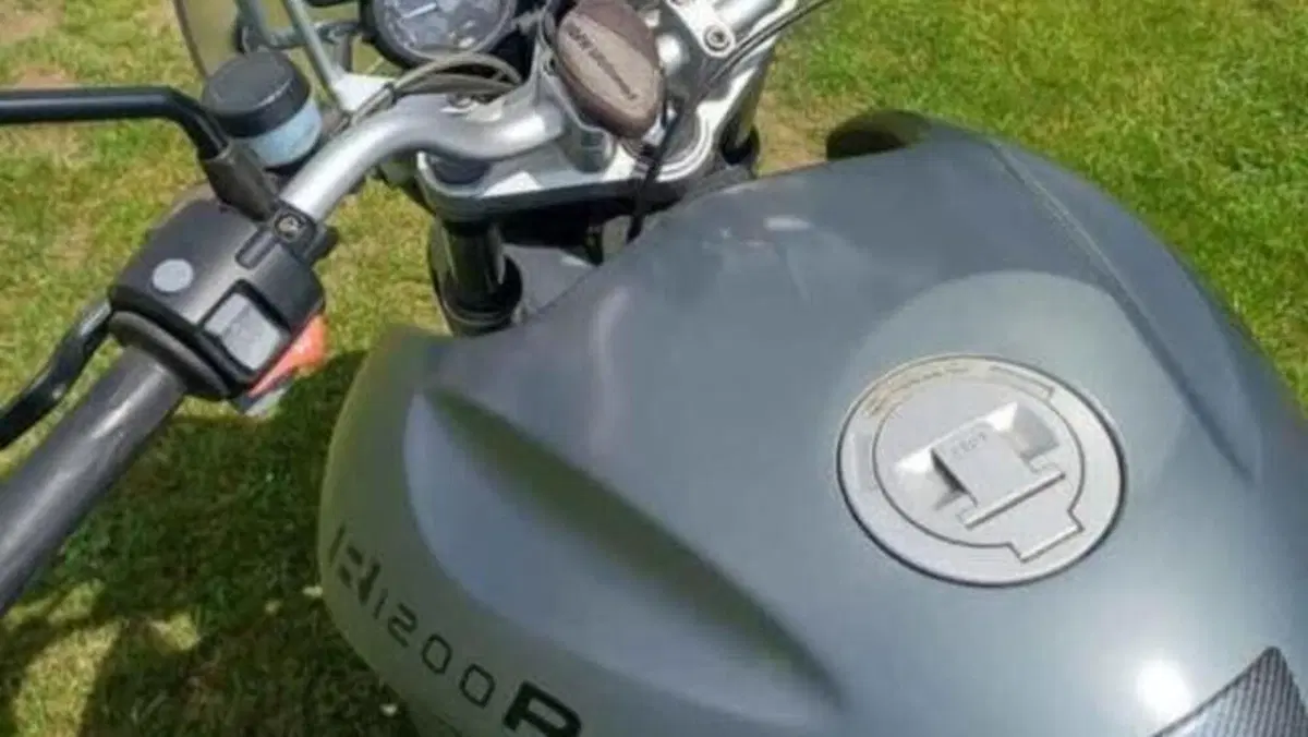 Bmw R 1200 R (2006 - 11)  (2)