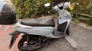 Kymco People 125i S (2021 - 25)  (4)