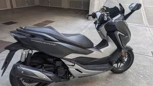 Honda Forza 300 ABS (2018 - 20)  (2)