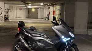 Yamaha T-Max 530 ABS (2015 - 17)  (2)