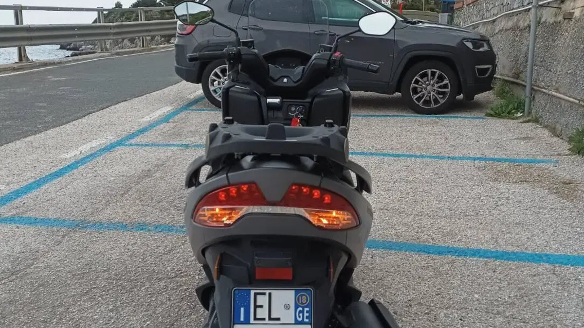 Suzuki Burgman AN 400 (2017 - 20) 