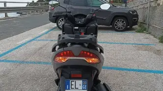 Suzuki Burgman AN 400 (2017 - 20) usata