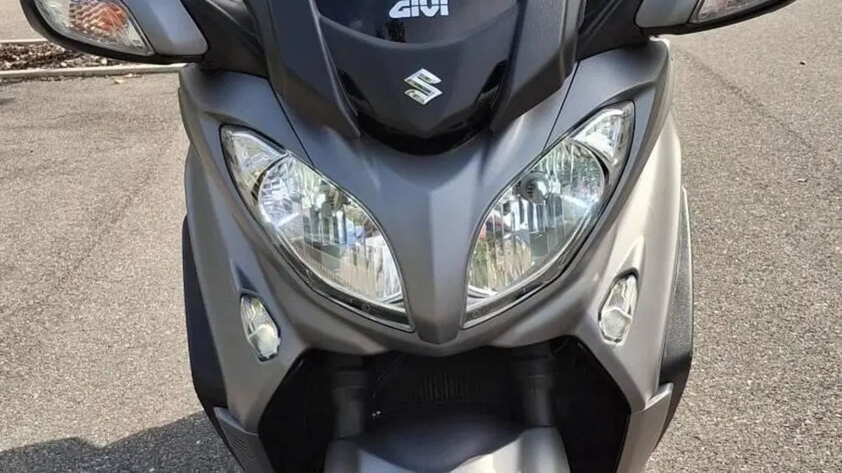 Suzuki Burgman AN 650 Executive (2017 - 20)  (2)